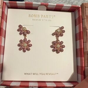 Bomb Party Market Fresh Daisy Earings